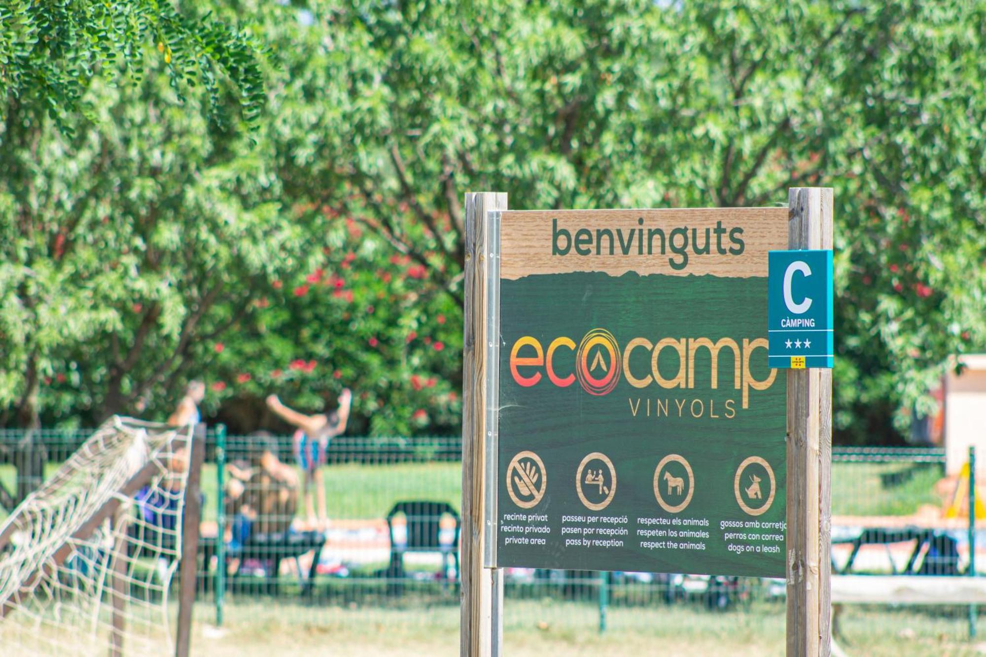 Отель Ecologic Vinyols Camp Винольс-и-Арчс Экстерьер фото