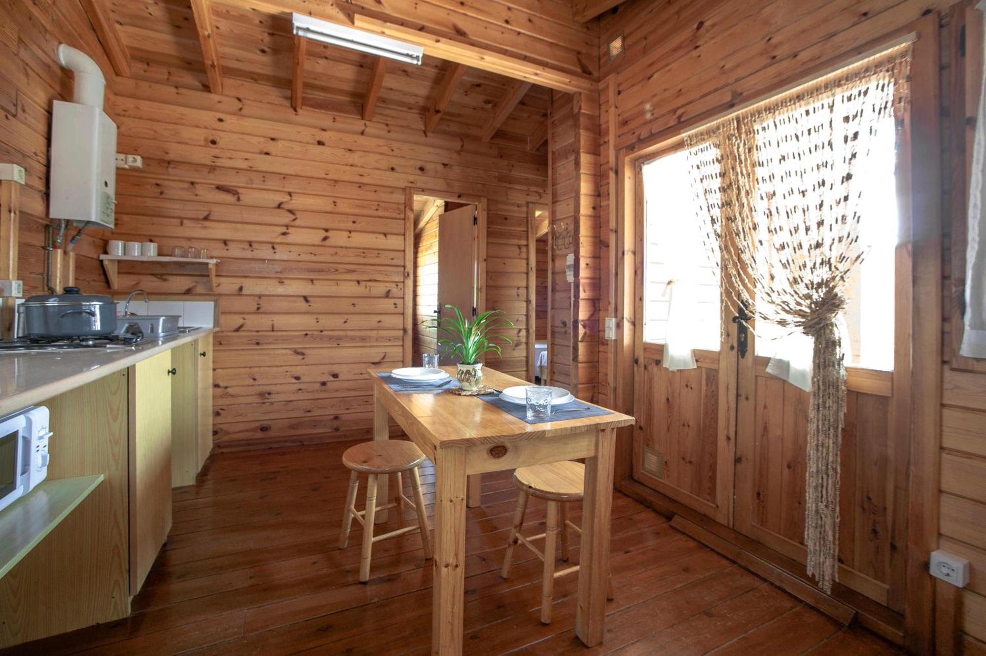 Отель Ecologic Vinyols Camp Винольс-и-Арчс Экстерьер фото