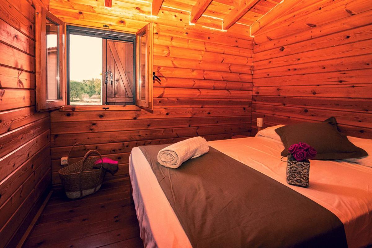 Отель Ecologic Vinyols Camp Винольс-и-Арчс Экстерьер фото